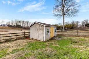 401 Heather Glen Ln, Belmont, NC 28012 - Photo 39