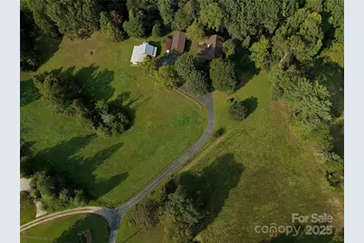 1606 Main Street E, Valdese, NC 28690 - Photo 17