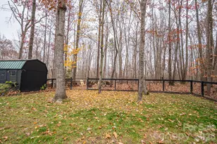 2656 Lee Lawing Rd, Lincolnton, NC 28092 - Photo 37