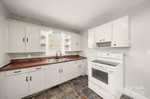 1204 Elmore St, Gaffney, SC 29340 - Photo 23