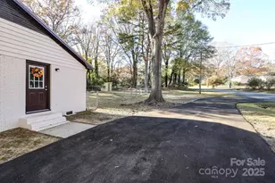 300 Grover Moore Pl, Indian Trail, NC 28079 - Photo 23