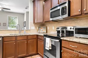 18478 W Catawba Ave, Cornelius, NC 28031 - Photo 11