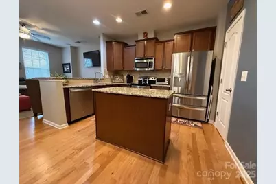 18478 W Catawba Avenue, Cornelius, NC 28031 - Photo 5