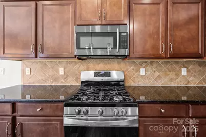 177 Kingston Drive, Mount Holly, NC 28120 - Photo 9