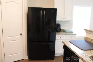 6106 Purbeck Way, Charlotte, NC 28215 - Photo 13