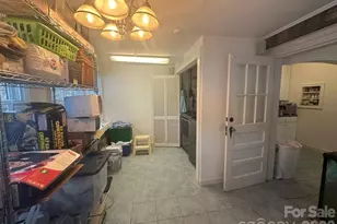 6325 US Hwy 21 Hwy, Jonesville, NC 28642 - Photo 11