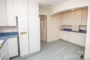 6325 US Hwy 21 Hwy, Jonesville, NC 28642 - Photo 9