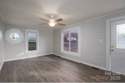 724 S Madison Street, Lincolnton, NC 28092 - Photo 13