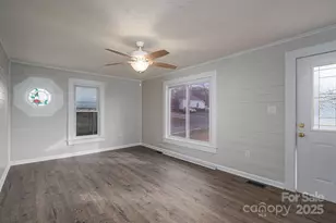 724 S Madison St, Lincolnton, NC 28092 - Photo 13