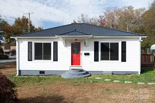 724 S Madison St, Lincolnton, NC 28092 - Photo 5