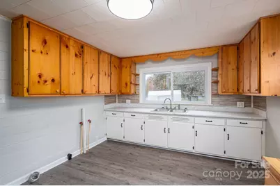 724 S Madison Street, Lincolnton, NC 28092 - Photo 7