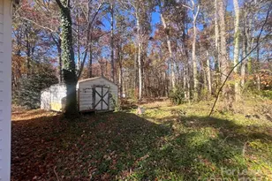 144 Mountain View Rd, Bessemer City, NC 28016 - Photo 19