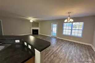 366 Courtland Ct, Kannapolis, NC 28081 - Photo 5