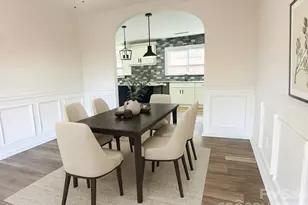 9310 Chastain Walk Dr, Charlotte, NC 28216 - Photo 5