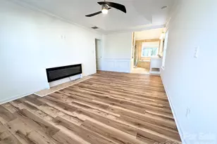 9310 Chastain Walk Dr, Charlotte, NC 28216 - Photo 11