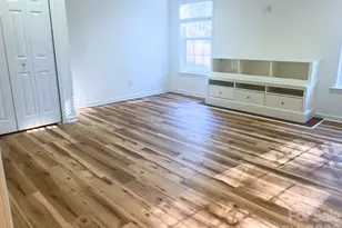 9310 Chastain Walk Dr, Charlotte, NC 28216 - Photo 19