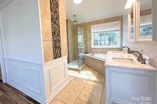 9310 Chastain Walk Dr, Charlotte, NC 28216 - Photo 15