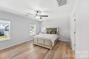 145 Baucom St, Charlotte, NC 28216 - Photo 11