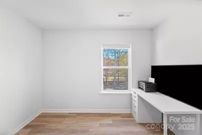 145 Baucom Street, Charlotte, NC 28216 - Photo 31