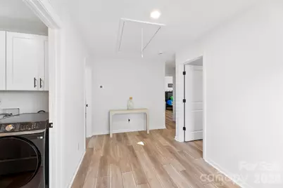 145 Baucom Street, Charlotte, NC 28216 - Photo 9