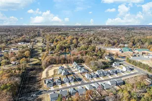 145 Baucom St, Charlotte, NC 28216 - Photo 45