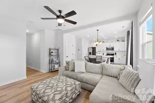 145 Baucom St, Charlotte, NC 28216 - Photo 5