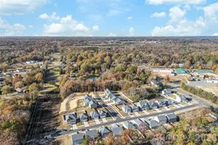 145 Baucom St, Charlotte, NC 28216 - Photo 29