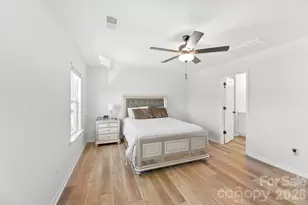 145 Baucom St, Charlotte, NC 28216 - Photo 13