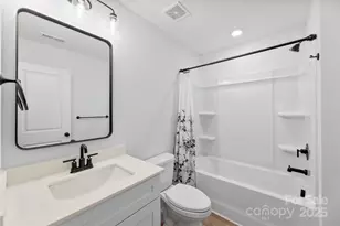 145 Baucom St, Charlotte, NC 28216 - Photo 33