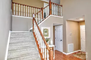 12112 Woodbend Dr, Matthews, NC 28105 - Photo 7