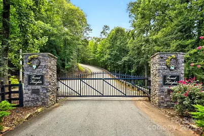 240 Ravenswood Drive, Marion, NC 28752 - Photo 29