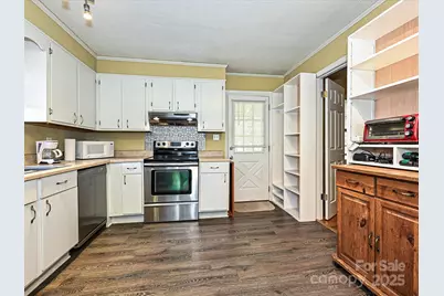 117 Sunset Lane, Bessemer City, NC 28016 - Photo 9