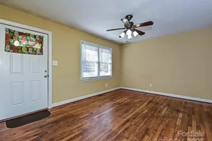 117 Sunset Ln, Bessemer City, NC 28016 - Photo 3