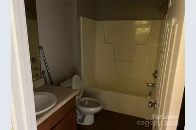 3929 Picasso Court, Charlotte, NC 28205 - Photo 11