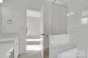 2305 Silver Cres Dr, Charlotte, NC 28273 - Photo 15