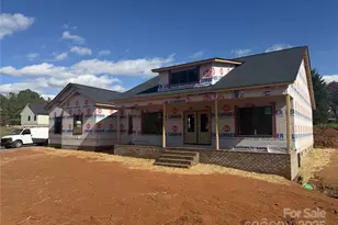 1265 Misty Ln, Hickory, NC 28601 - Photo 1