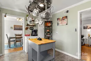 912 Parkwood Rd, Shelby, NC 28152 - Photo 13