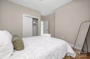 203 Grandin Rd, Charlotte, NC 28208 - Photo 23