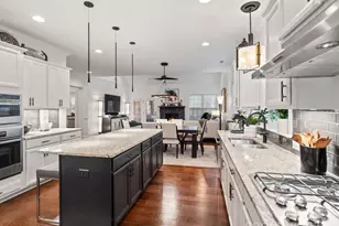 12615 Old Westbury Dr, Cornelius, NC 28031 - Photo 17