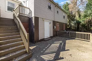 2446 Columbus Cir, Charlotte, NC 28208 - Photo 25