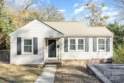 2446 Columbus Circle, Charlotte, NC 28208 - Photo 1