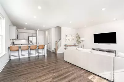 5244 Kinsbridge Drive, Charlotte, NC 28227 - Photo 7