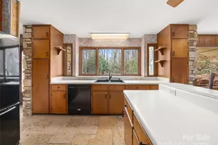 274 Whetstone Gap Rd, Lake Toxaway, NC 28747 - Photo 9