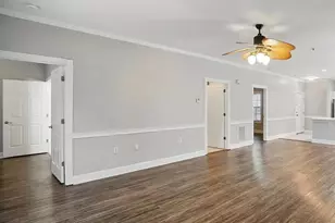 8731 Coralbell Ln, Charlotte, NC 28213 - Photo 9