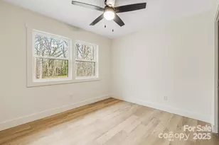 7 Angus Ln, Asheville, NC 28805 - Photo 23