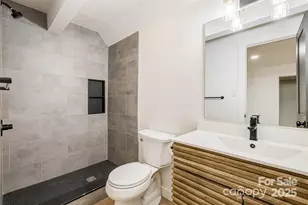 7 Angus Ln, Asheville, NC 28805 - Photo 41