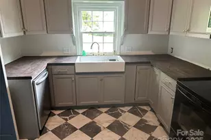 215 S Matson St, Kershaw, SC 29067 - Photo 11