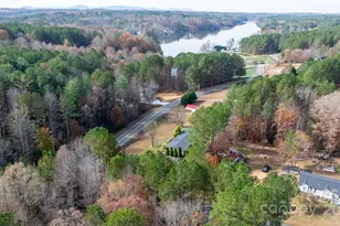 5499 Pembrooke Dr, Granite Falls, NC 28630 - Photo 13