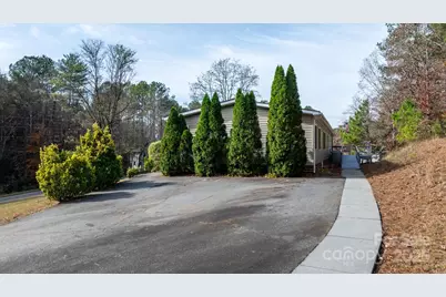 5499 Pembrooke Drive, Granite Falls, NC 28630 - Photo 9