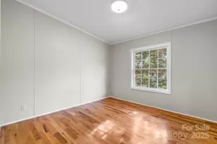 5499 Pembrooke Dr, Granite Falls, NC 28630 - Photo 33